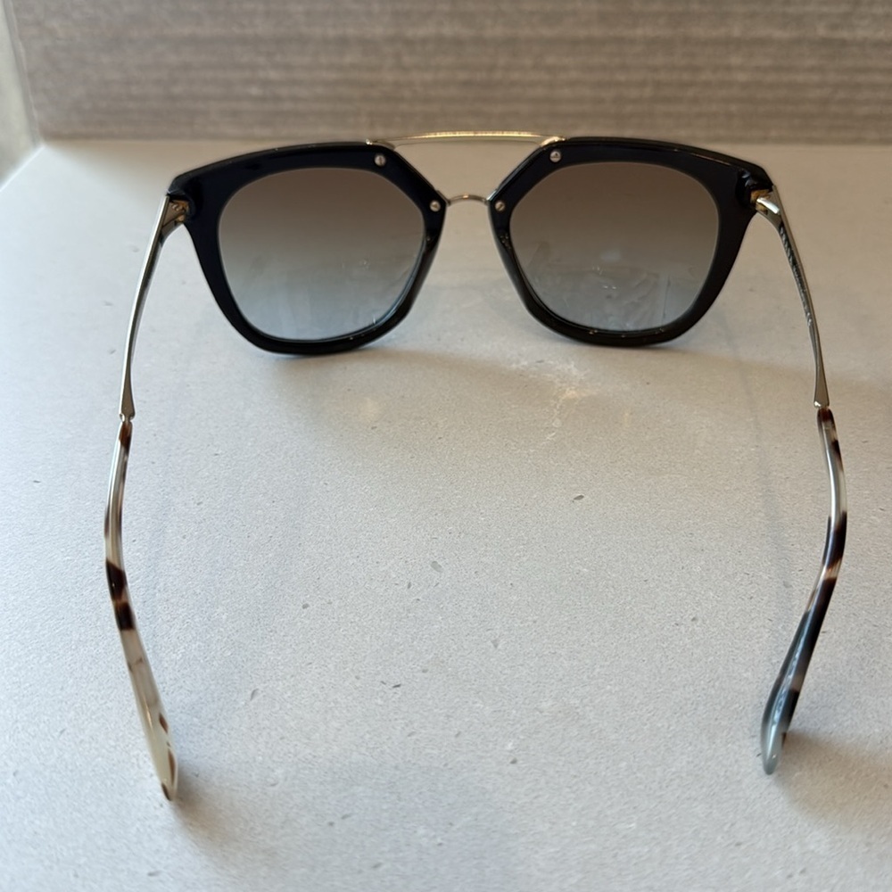 Prada PR 13QS CATWALK Sunglasses! - Picture 4 of 11
